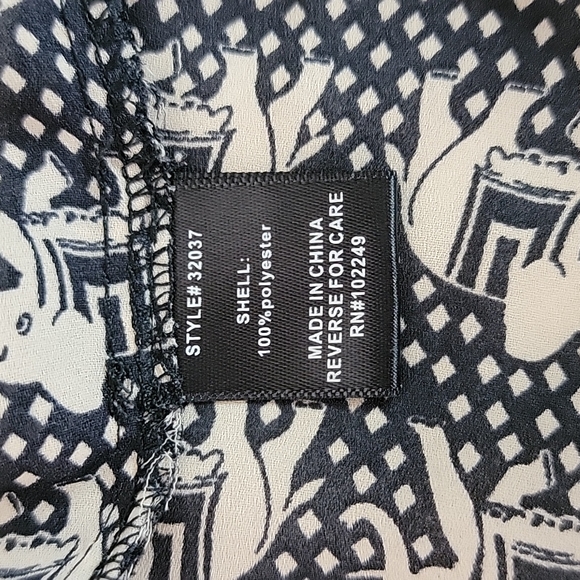 Pixley Women's Black Tan Elephants Roll Tab Top, M - Picture 6 of 7